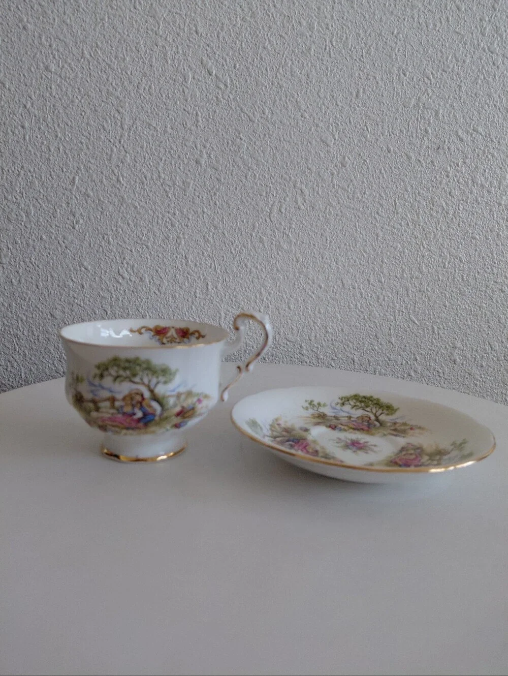 Vtg 1960s ROYAL CREST Fine Bone China FIRST LOVE Colonial Tea Cup&Saucer England